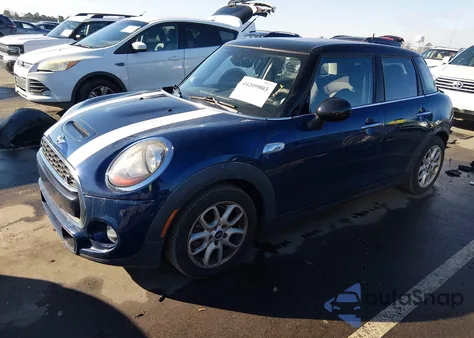 2015 Mini Hardtop Cooper S из США, поврежденный, VIN WMWXU3C5XF2B56233